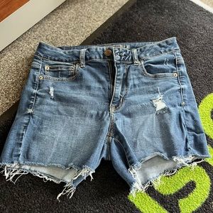 American Eagle Hi-Rise Shortie